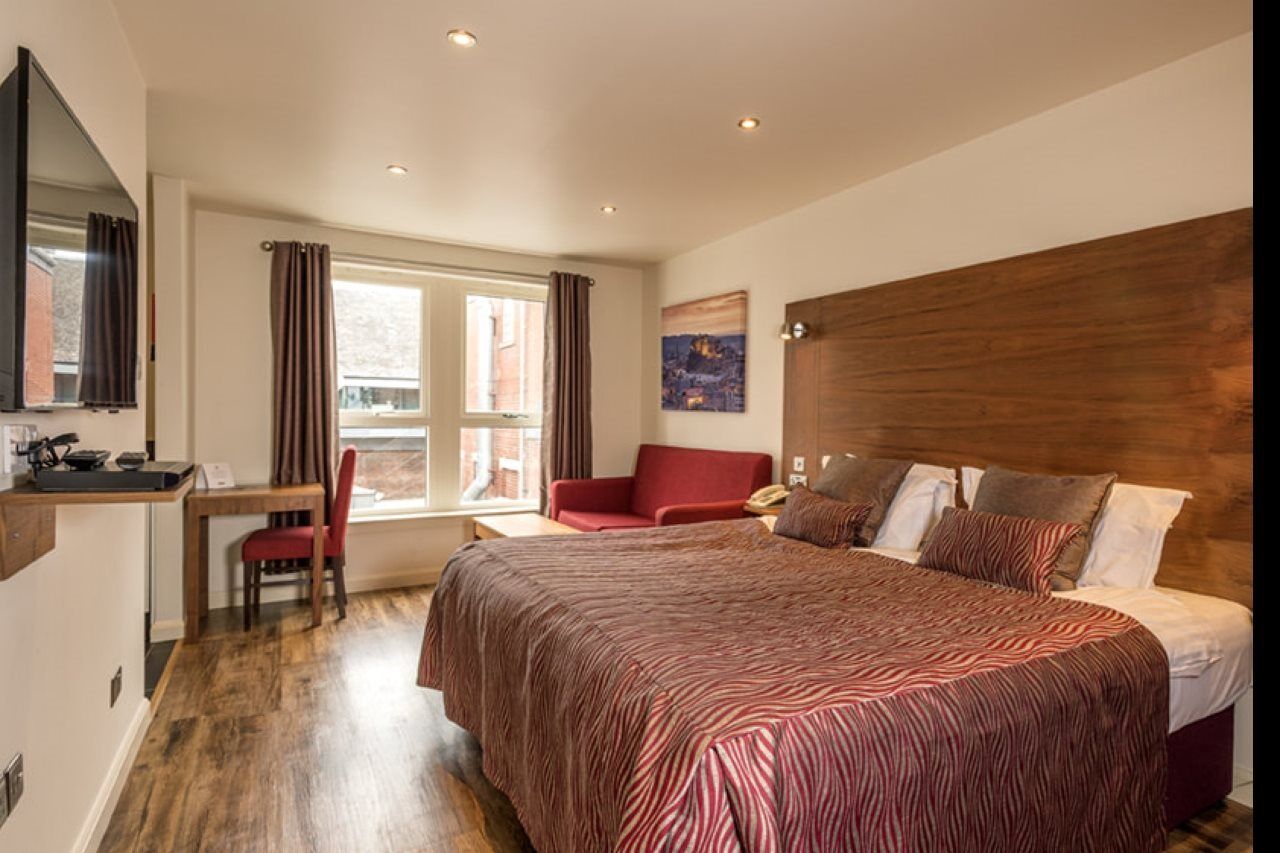 Holyrood Appart hôtel 4*